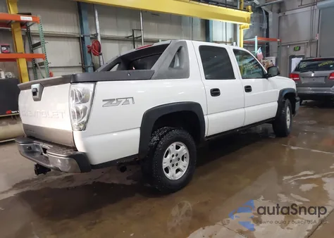 2004 Chevrolet Avalanche 1500 из США, поврежденный, VIN 3GNEK12T24G210296
